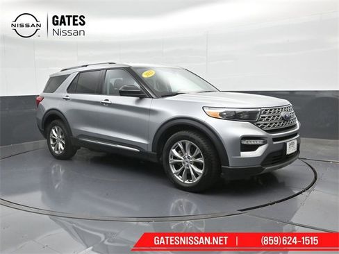 Used 2023 Ford Explorer Limited image 4