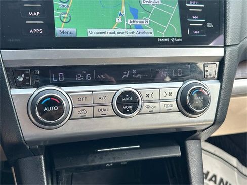 Used 2016 Subaru Outback 3.6R Limited image 33