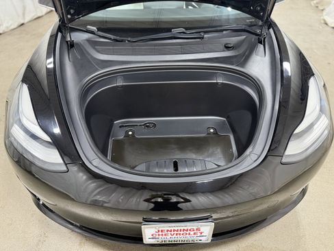 Used 2018 Tesla Model 3 Long Range image 26