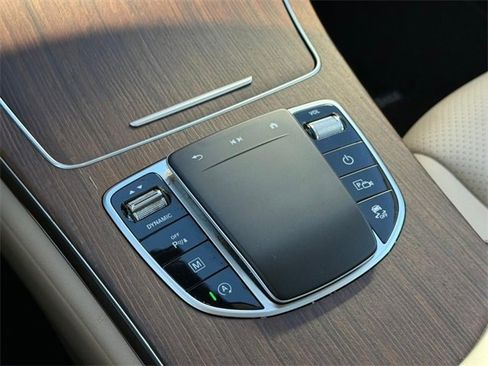 Certified 2022 Mercedes-Benz GLC 300 4MATIC image 17