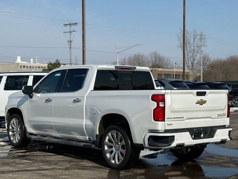 Used 2021 Chevrolet Silverado 1500 High Country image 42