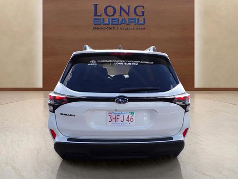 Certified 2025 Subaru Forester Premium image 7