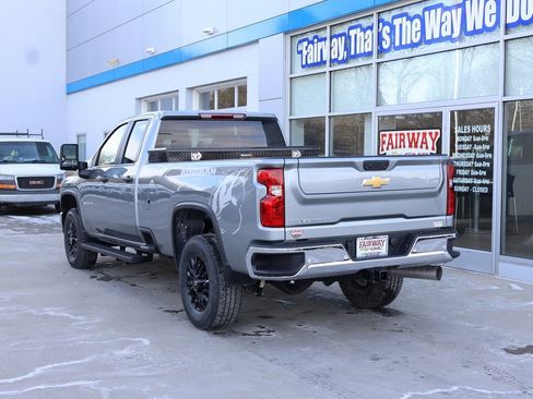 New 2026 Chevrolet Silverado 3500 W/T image 9