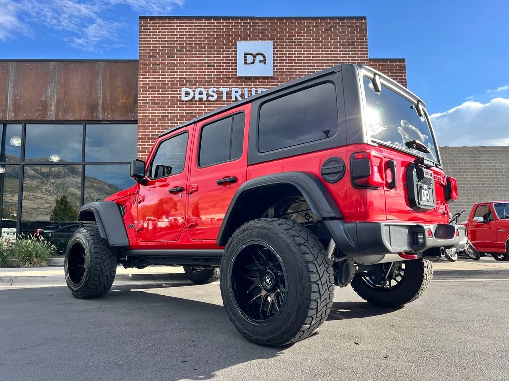 Used 2024 Jeep Wrangler Unlimited Rubicon w/ XTREMEE 35" Tire Package AWD/4WD image 4