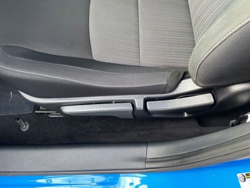 Used 2025 Nissan Sentra SV image 22