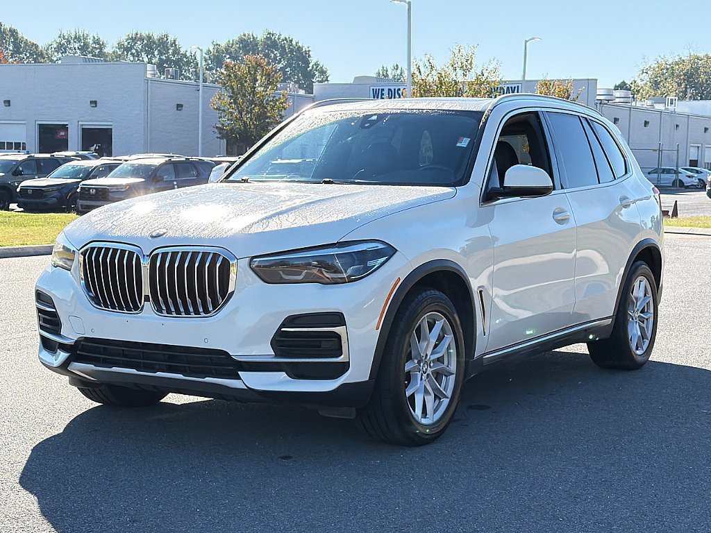 Used 2022 BMW X5 xDrive40i AWD/4WD image 8