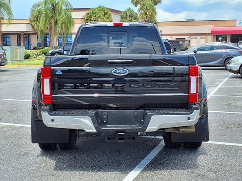 Used 2022 Ford F350 Lariat w/ Lariat Ultimate Package AWD/4WD image 6