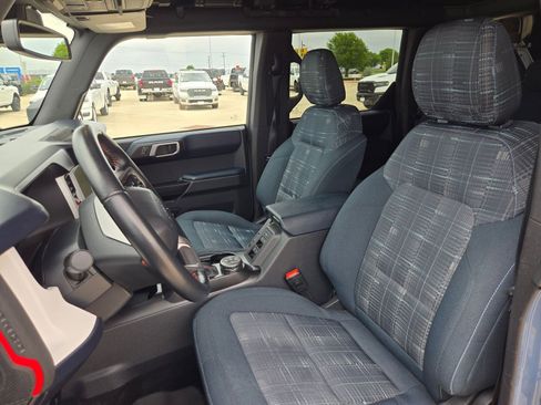 Used 2023 Ford Bronco Heritage Edition image 10