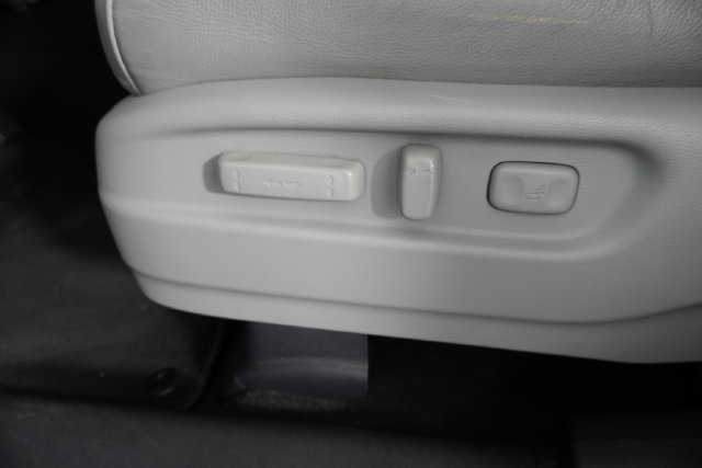 Used 2017 Honda Pilot Touring image 21