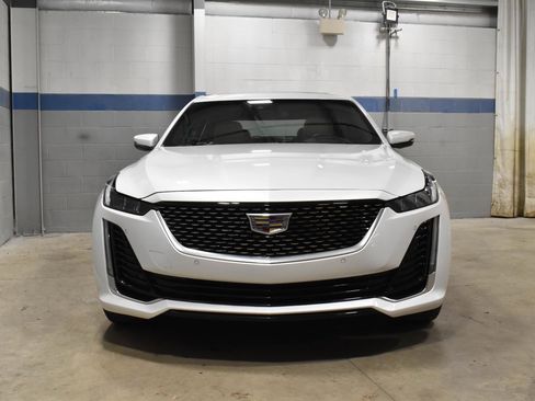 Used 2023 Cadillac CT5 Luxury image 32