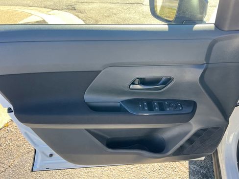 New 2026 Nissan Kicks S FWD image 18
