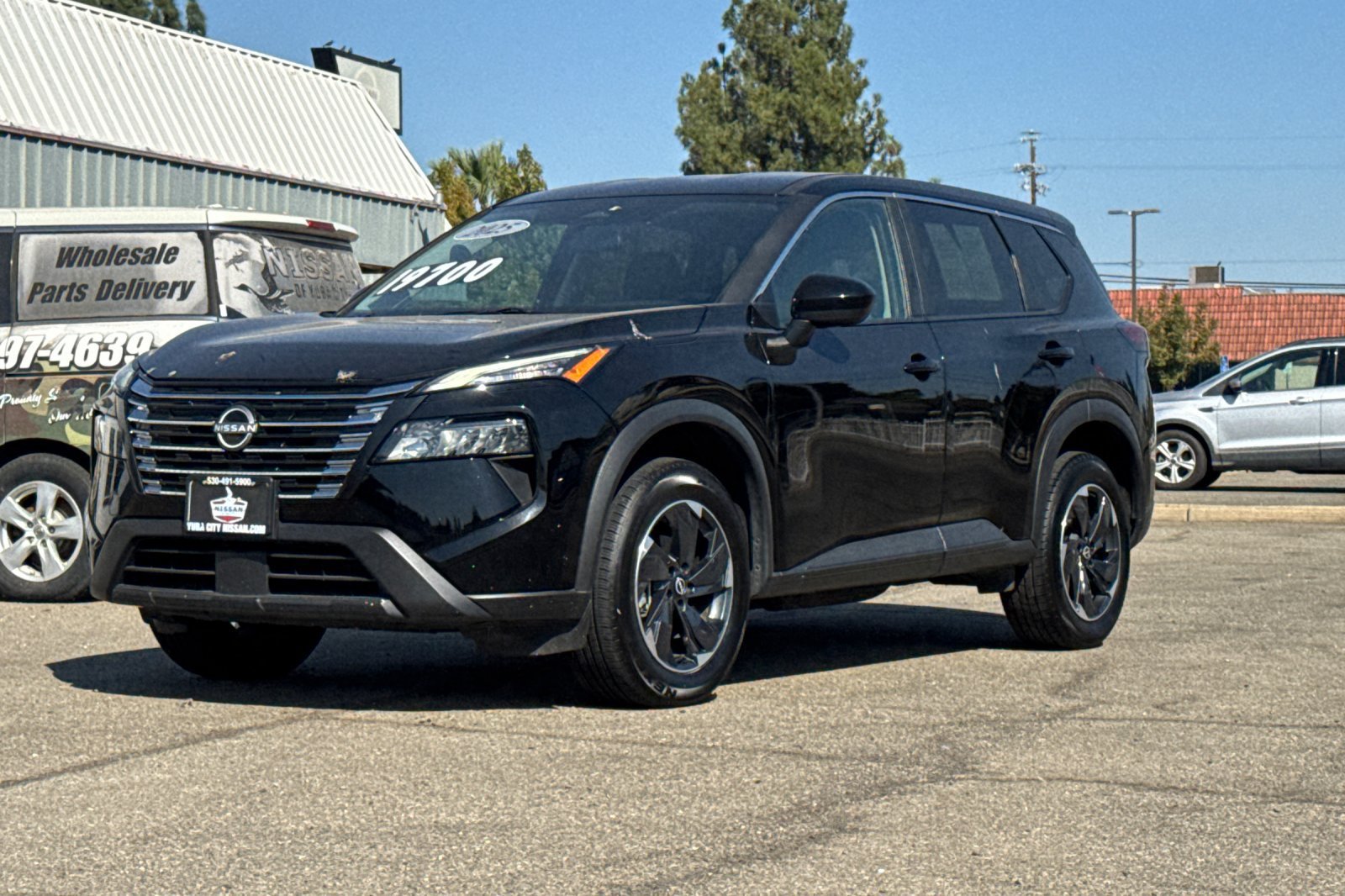 Certified 2025 Nissan Rogue SV AWD/4WD image 10