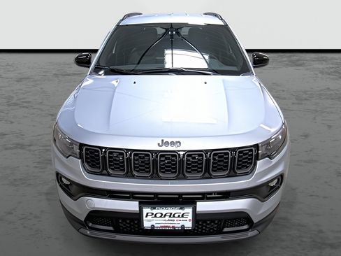 New 2026 Jeep Compass Latitude image 6