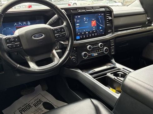 Used 2024 Ford F250 Lariat w/ Black Appearance Package AWD/4WD image 16