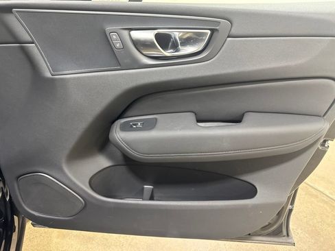Certified 2026 Volvo XC60 B5 Plus AWD/4WD image 26