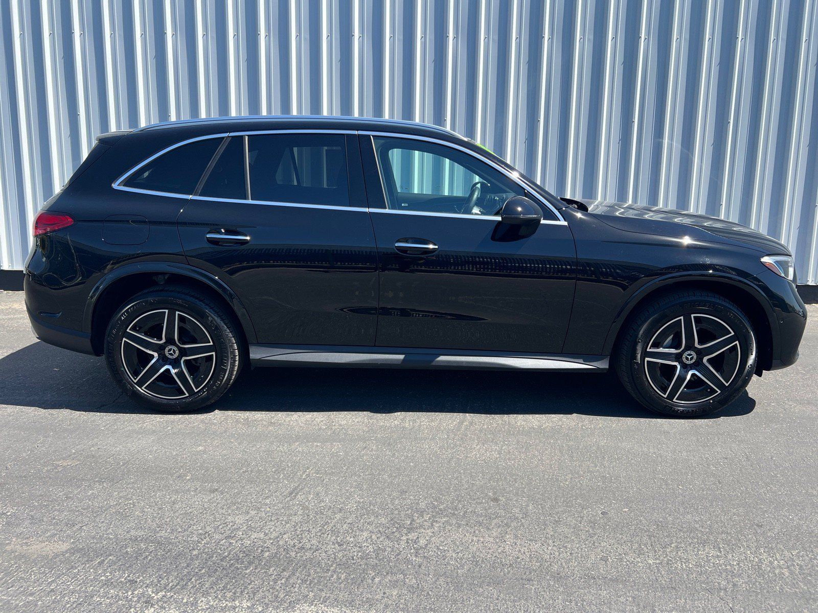 Used 2026 Mercedes-Benz GLC 300 4MATIC image 7