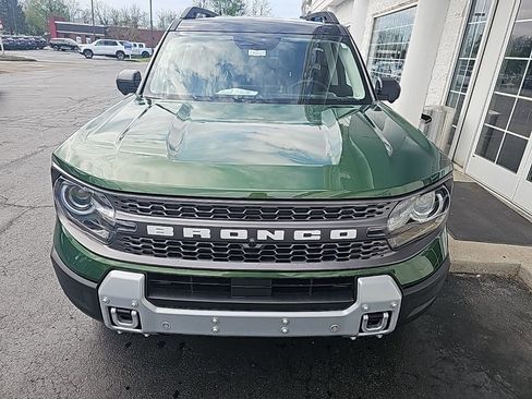 Used 2025 Ford Bronco Sport Badlands w/ Badlands Tech Package AWD/4WD image 3