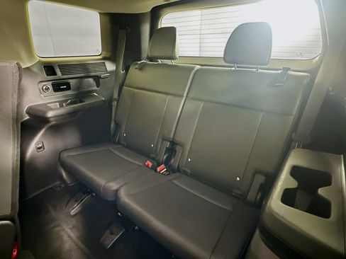 Used 2025 Hyundai Santa Fe SEL image 27