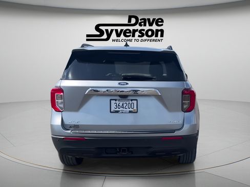 Certified 2023 Ford Explorer XLT w/ Equipment Group 202A AWD/4WD image 6