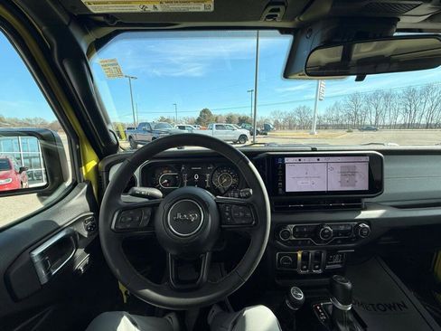Used 2024 Jeep Wrangler Sport image 14