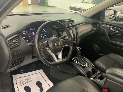 Used 2018 Nissan Rogue SL image 26