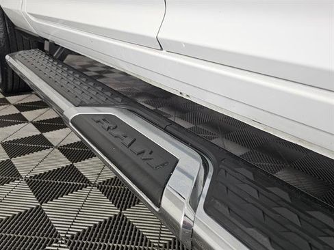 Used 2024 RAM 2500 Big Horn image 15