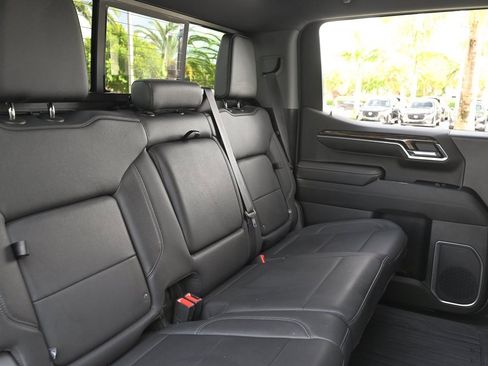 Used 2022 GMC Sierra 1500 Elevation w/ Elevation Premium Package image 15