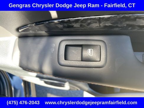 Used 2025 Dodge Durango SRT Hellcat AWD/4WD image 25