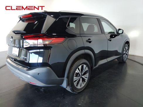 Used 2023 Nissan Rogue SV w/ SV Premium Package image 6