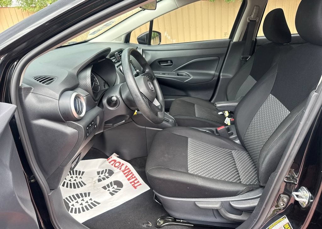Used 2024 Nissan Versa S w/ Trunk Package FWD image 11