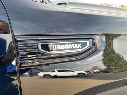 Used 2026 GMC Sierra 1500 Elevation image 34