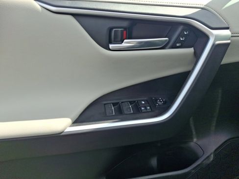 Certified 2025 Toyota RAV4 Limited w/ Advanced Technology Package image 12