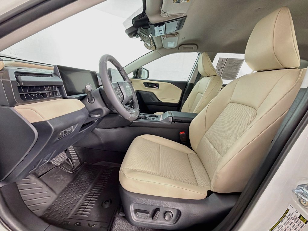 Used 2026 Toyota RAV4 XLE Premium w/ Weather Package FWD image 11