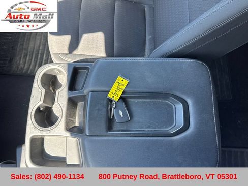 Used 2024 Chevrolet Silverado 1500 RST w/ Z71 Off-Road Package AWD/4WD image 25
