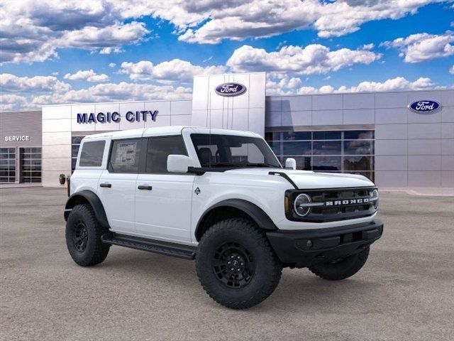 New 2026 Ford Bronco Outer Banks w/ Sasquatch Package AWD/4WD image 7