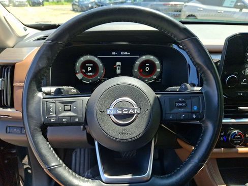 Certified 2023 Nissan Pathfinder Platinum AWD/4WD image 24