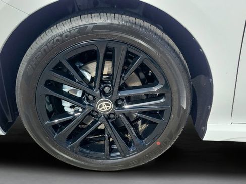 Certified 2026 Toyota Camry SE w/ Convenience Package image 10