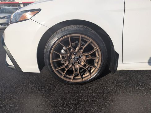 Used 2023 Toyota Camry SE image 27