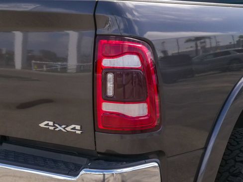 Used 2020 RAM 2500 Laramie AWD/4WD image 10