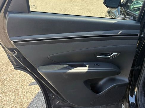 Used 2023 Hyundai Tucson SEL image 12