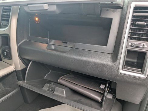 Used 2016 RAM 1500 Big Horn AWD/4WD image 36