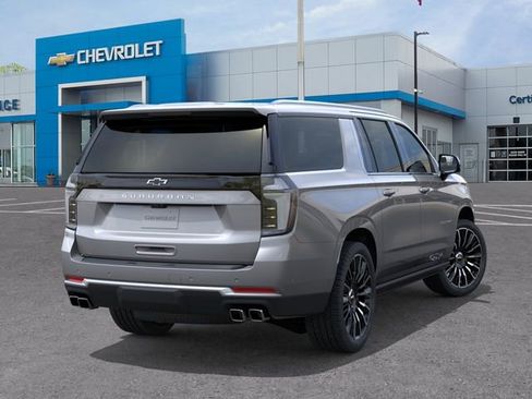 New 2026 Chevrolet Suburban High Country AWD/4WD image 4