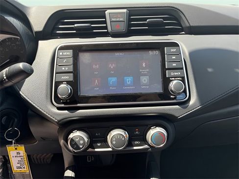 Used 2025 Nissan Versa S w/ Trunk Package image 11