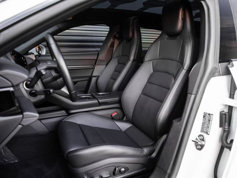 Certified 2025 Porsche Taycan 4S AWD/4WD image 5