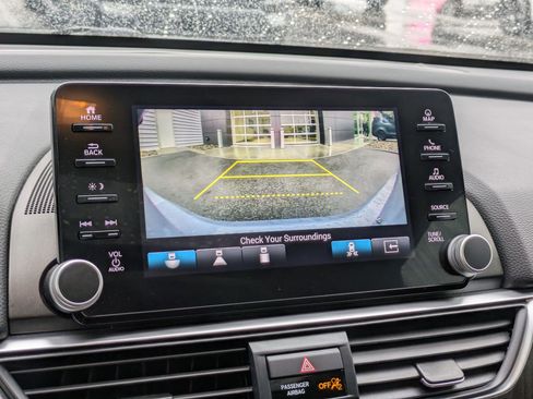 Used 2021 Honda Accord Touring image 20