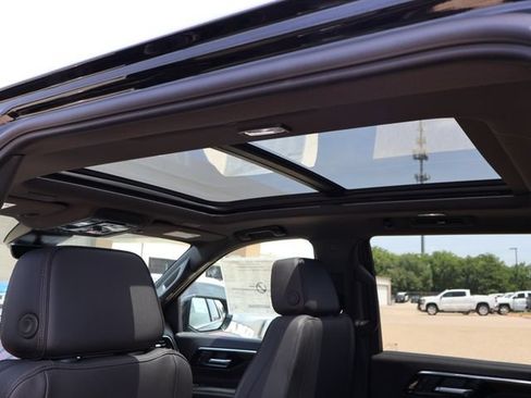 New 2026 Chevrolet Tahoe High Country AWD/4WD image 29