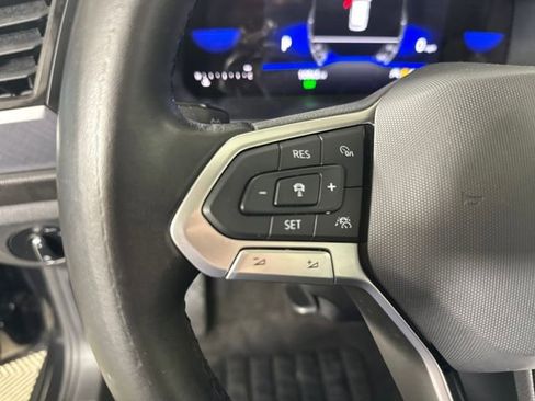 Used 2023 Volkswagen Jetta SE image 15