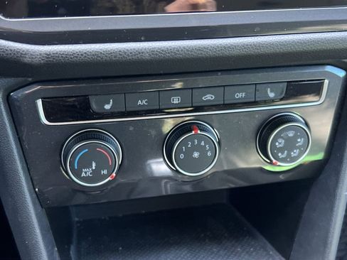 Certified 2024 Volkswagen Tiguan S image 19