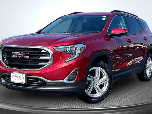 Used 2018 GMC Terrain SLE w/ Driver Convenience Package AWD/4WD image 1