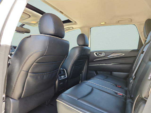 Used 2019 INFINITI QX60 Luxe FWD image 16